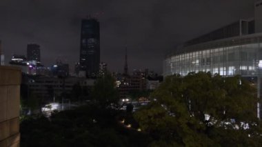 Tokyo Roppongi Hills Gece Manzarası 2022