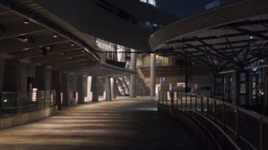 Tokyo Roppongi Hills Gece Manzarası 2022