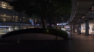 Tokyo Roppongi Hills Gece Manzarası 2022