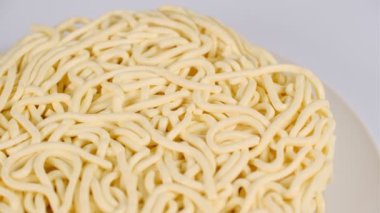 Japon kurutulmuş hazır erişteli Ramen.