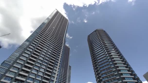 Tokio High Rise Appartement Tower Mansion Lucht Bewolkt — Stockvideo