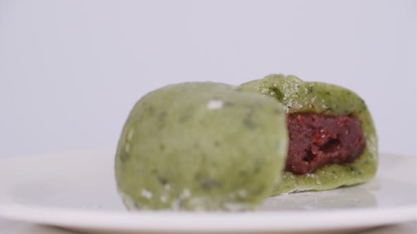 Японська Солодка Їжа Grass Daifuku — стокове відео