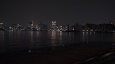 Tokyo Toyosu Gururi Park Gece Manzarası 2022 Haziran