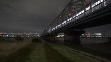 Tokyo Arakawa nehir yatağı Gece Manzarası 2022