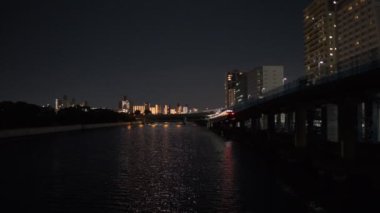 Tokyo Shinagawa Deniz Kenarı Gece Manzarası 2022