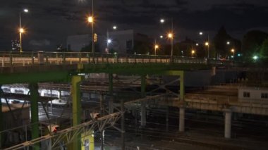 Tokyo Ueno Demiryolu Gece Manzarası 2022 Temmuz