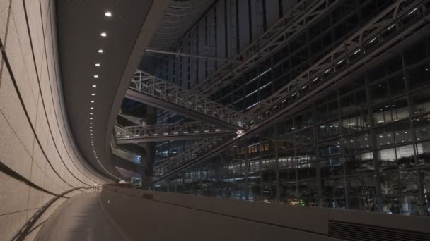 Tokyo International Forum Night View 2022 Lipca — Wideo stockowe