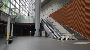 Tokyo International Forum Early morning September 2022