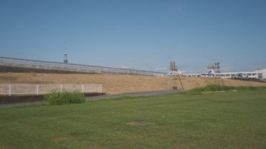 Tokyo Arakawa nehir yatağı manzarası 2022 Ağustos