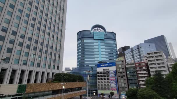 Tokyo Ikebukuro Sunshine City Early Morning September 2022 — Video Stock
