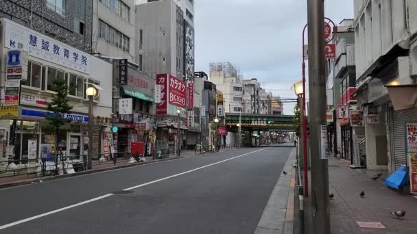 Токіо Окубо Рано Вранці 2022 Року — стокове відео
