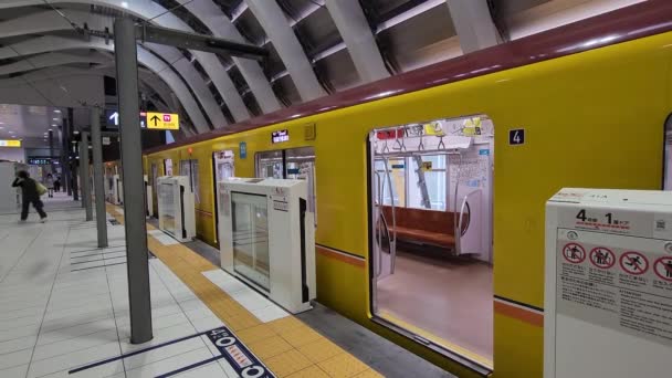 Tokyo Metro Shibuya Station September 2022 — Stockvideo