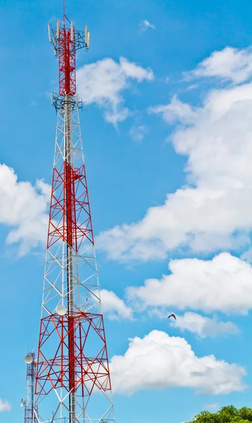 ラジオ塔と空 — ストック写真