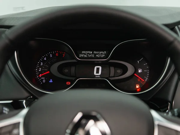 Novosibirsk Rusland Juli 2021 Renault Kaptur Teken Symbool Auto Dashboard — Stockfoto