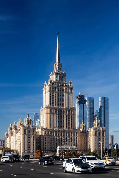 Moscú Rusia Octubre 2021 Vista Del Hermoso Edificio Arquitectura Monumental —  Fotos de Stock