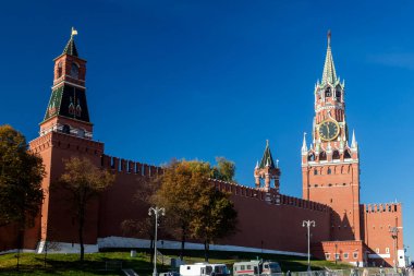 Kremlin 'in Moskova' daki Kızıl Meydan 'daki Spasskaya Kulesi
