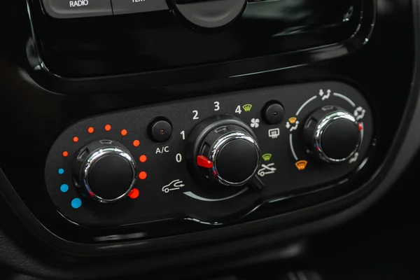 Новосибірськ Росія Джулі 2021 Renault Kaptur Conditioner Air Flow Control — стокове фото