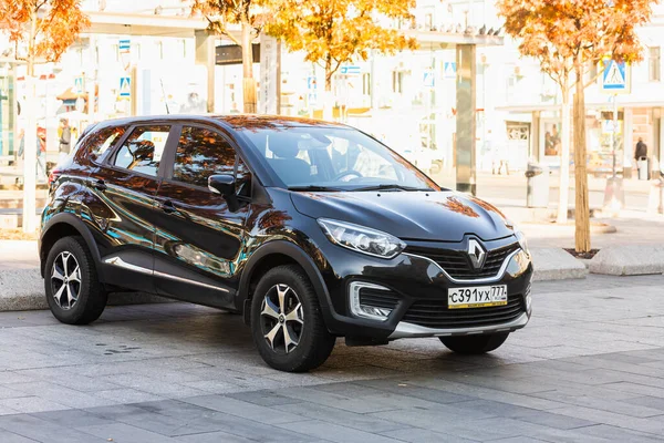Moskva Rusko Října 2021 Černý Renault Kaptur Zaparkovaný Ulici Teplého — Stock fotografie