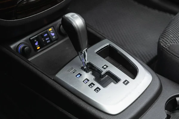 Новосибірськ Росія Жовтня 2021 Hyundai Santa Gear Shift Автоматична Коробка — стокове фото