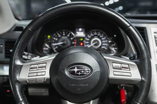 Novosibirsk Rusland November 2021 Subaru Outback Interieur Van Nieuwe Moderne — Stockfoto