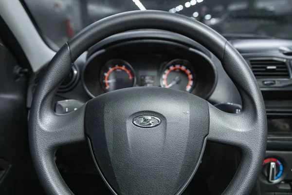 Novosibirsk Russia October 2021 Lada Granta Steering Wheel Logo Speedometer — Stock Photo, Image