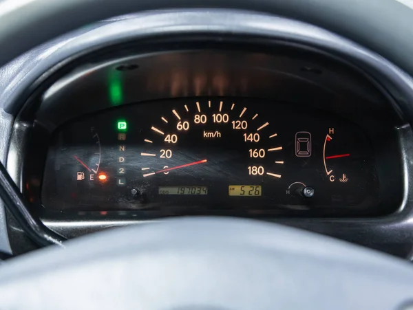 Novosibirsk Russia December 2021 Toyota Raum Close Speedometer Rpm Meter — Stockfoto