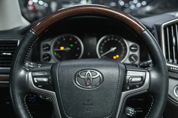 Novosibirsk Rússia Novembro 2021 Toyota Land Cruiser 200 Auto Interior — Fotografia de Stock