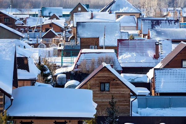 Τοπίο Ενός Πανέμορφου Μικρού Χωριού Ξύλινα Σπίτια Όμορφο Χειμερινό Χωριό — Φωτογραφία Αρχείου
