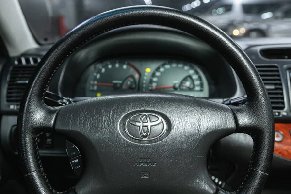 Novosibirsk Russia December 2021 Toyota Camry Close Dashboard Speedometer Tachometer — Stockfoto