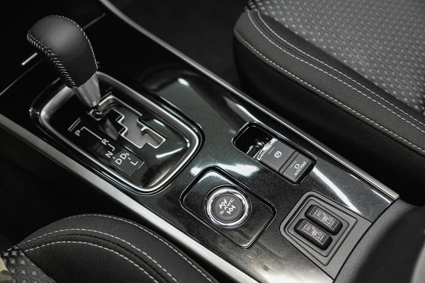 Novosibirsk Russia October 2021 Mitsubishi Outlander Gear Shift Automatic Transmission — 스톡 사진