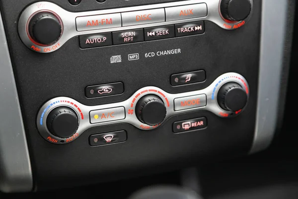 Новосибірськ Росія Січня 2022 Nissan Murano Buttons Turning Car Air — стокове фото