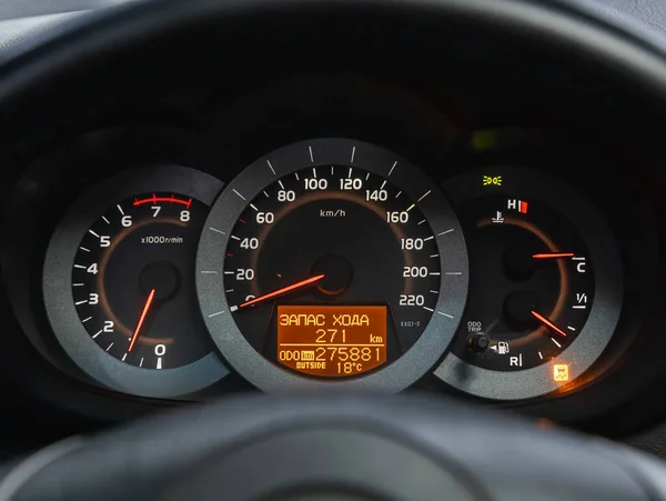 Novosibirsk Russia December 2021 Toyota Rav Black Car Speedometer 汽车仪表盘的近照 — 图库照片