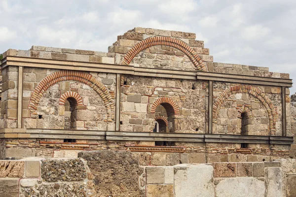 Antik Taraf Manzarası Türkiye Katlı Kemerli Pencereli Bir Bina Taş — Stok fotoğraf