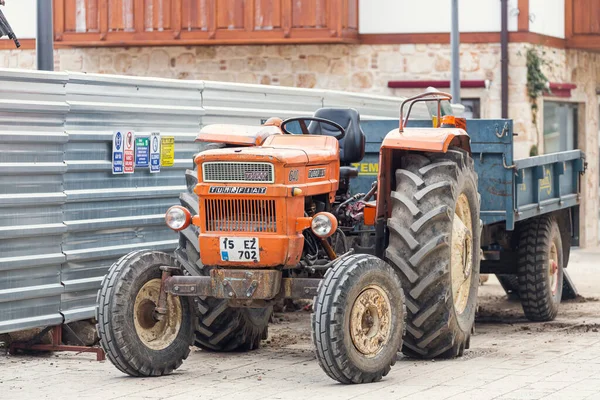 Côté Turquie Janvier 2022 Vieux Tracteur Orange Marque Turk Fiat — Photo