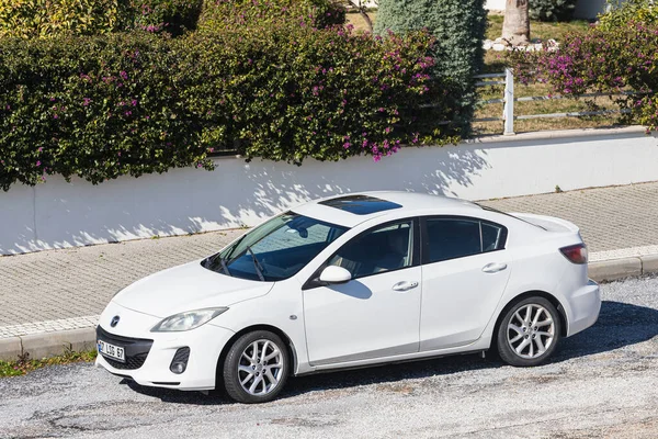 Side Turkey January 2022 White Mazda Parked Street Warm Day — Stock Photo, Image