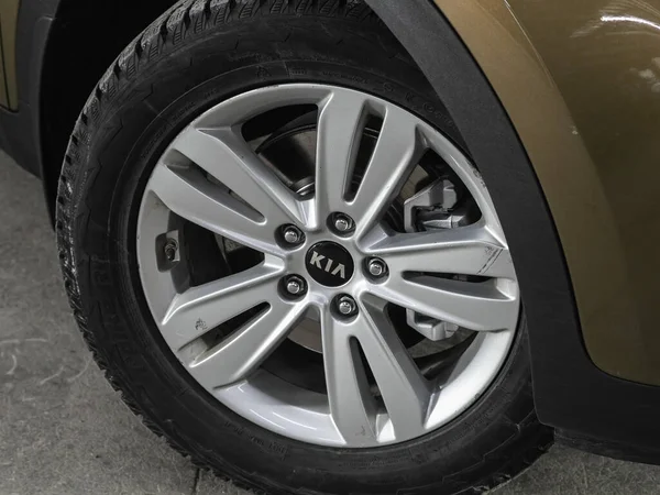 Novoszibirszk Oroszország Január 2022 Kia Sportage Close Car Wheel — Stock Fotó