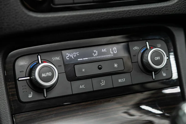 Novosibirsk Russia February 2022 Volkswagen Toureg Black Detail Air Conditioning — Stock Photo, Image