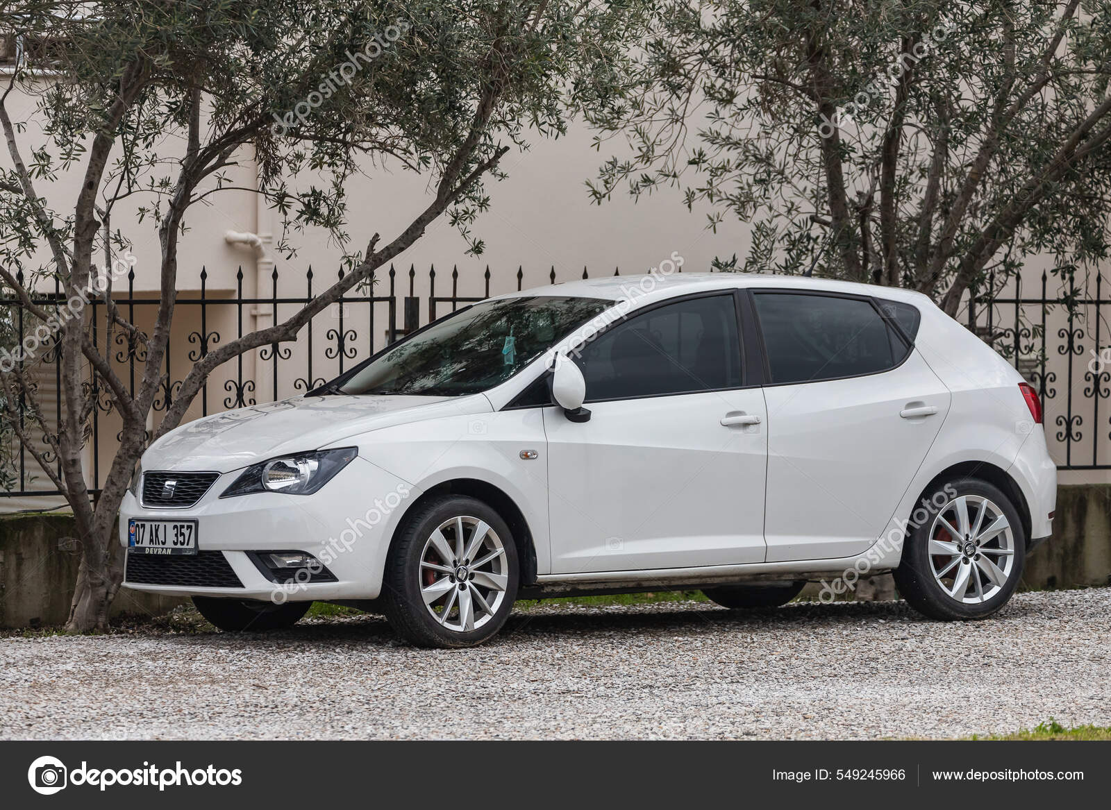 Seat Leon Fr图库照片 免版税seat Leon Fr图片 Depositphotos