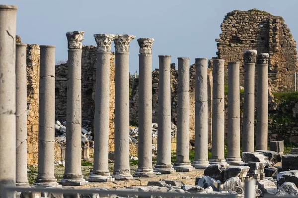 Старовинне Зруйноване Місто Колумні Ruin Вид Стародавнє Місто Сіді Туреччина — стокове фото