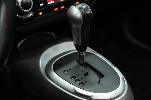 Novosibirsk Russia February 2022 Nissan Juke Close View Automatic Gearbox — 图库照片