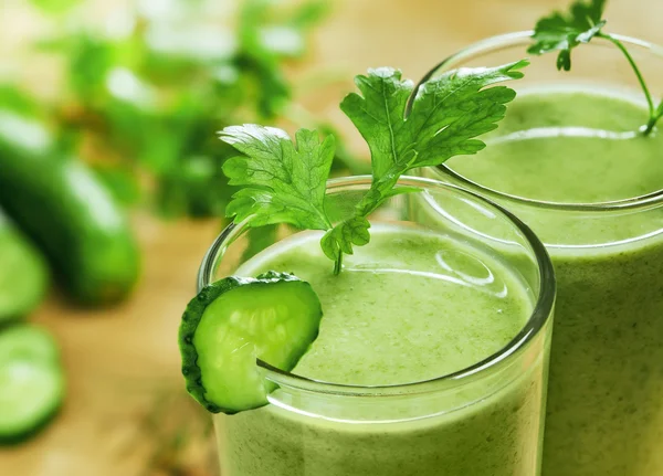 Healthy vegetable drink — Stock Photo, Image