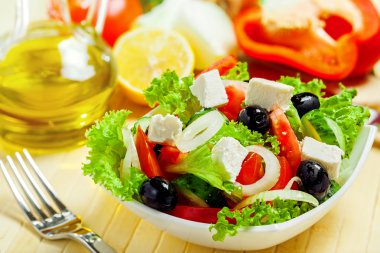 Yunan salatası