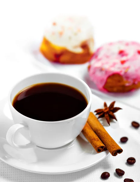 Cup of coffee and sweets — Stock Photo, Image