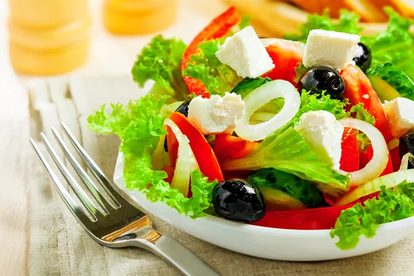 Griechischer Salat — Stockfoto