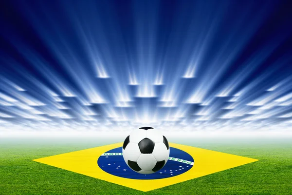 Futbol topu, stadyum, projektör — Stok fotoğraf