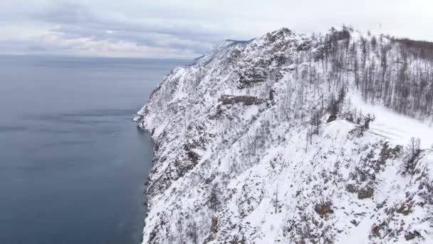 Sculpture Gardien Baïkal Sur Île Olkhon Hiver Tirer Depuis Drone — Video