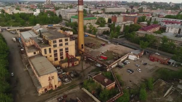 Estación Calefacción Abandonada Territorio Una Antigua Fábrica Irkutsk Río Angara — Vídeos de Stock