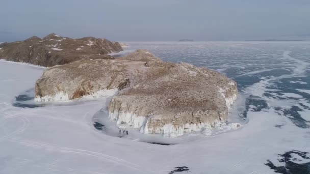 Lago Baikal Ghiaccioli Congelati Hummocks Ghiaccio Isola Olkhon Buryatia — Video Stock