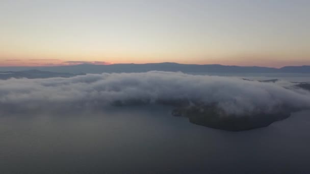 Proro Mist Boven Het Baikalmeer Olkhon Island Zomer — Stockvideo