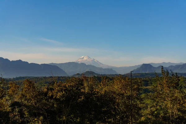 El parque nacional pico de orizaba contiene la montaña más alta de México, el Citlaltepetl — Foto de Stock